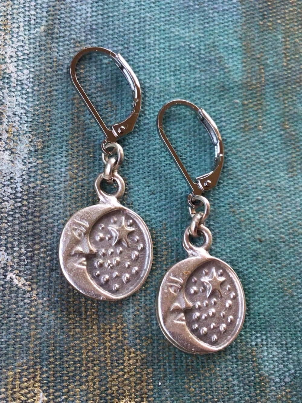 Sterling Silver Sundance Charm Moon Star Earrings - Picture 3 of 7